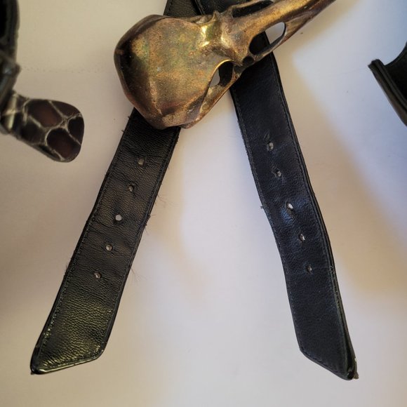 Donna Karan New York Silver Crocodile Heels - Picture 5 of 6